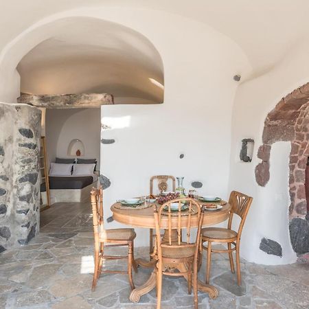 Вилла Historic Old Bakery Cave By Cycladica Ия Экстерьер фото